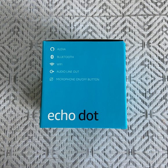 Amazon Echo Dot - Picture 2 of 4